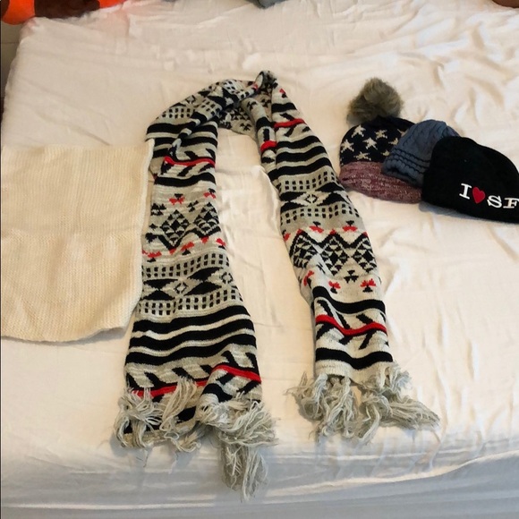 Accessories - Winter Scarves & Beanies (ALL)